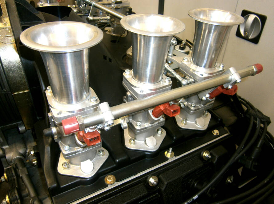 Porsche 911 Vergaser und Einspritzpumpe
